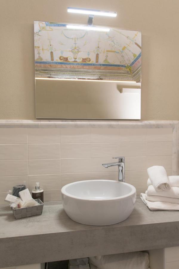 Palazzo Sertorio Suites Gavi Luaran gambar