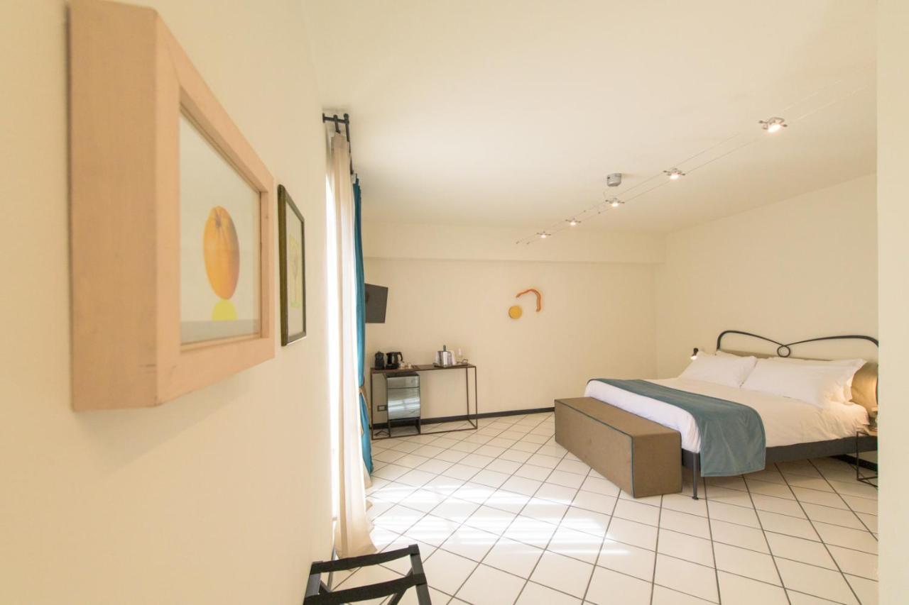 Palazzo Sertorio Suites Gavi Luaran gambar
